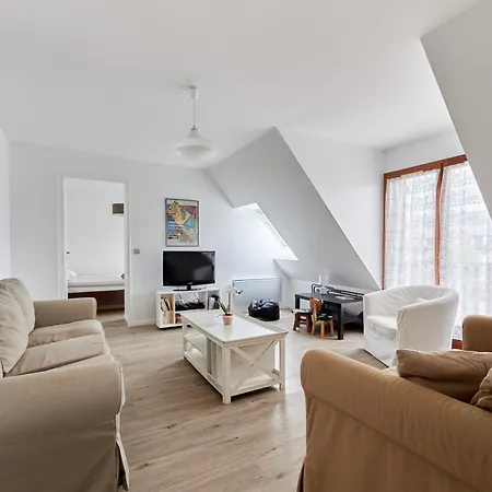 Le Repos De - Appt A 650m De La קאבורג