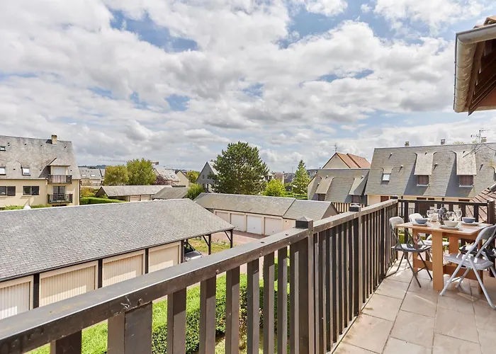 Le Repos De - Appt A 650m De La Apartment